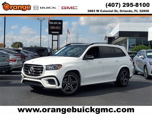 Used 2025 Mercedes-Benz GLS 450 4MATIC image 1