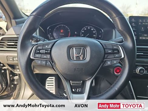 Used 2018 Honda Accord Sport image 14