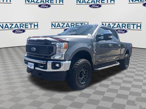 Used 2022 Ford F250 XLT w/ XLT Premium Package AWD/4WD image 3