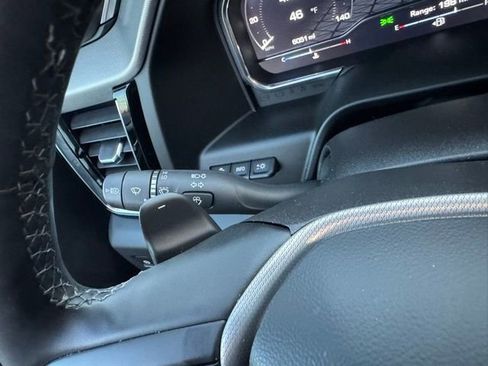 Used 2024 GMC Sierra 1500 Denali w/ Technology Package image 43