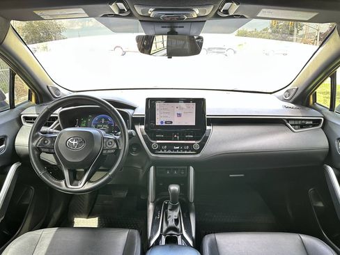Used 2026 Toyota Corolla Cross AWD Hybrid w/ Convenience Package image 32