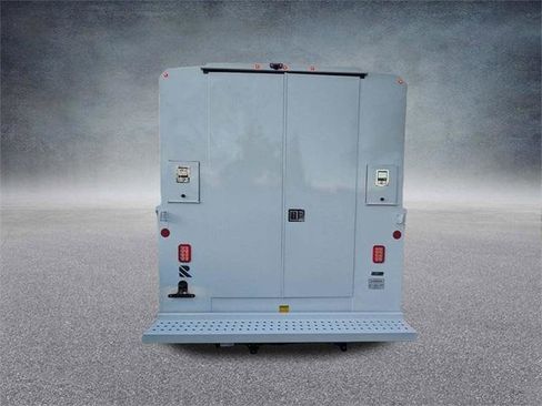 New 2025 Chevrolet Express 3500 w/ Power Convenience Package image 5