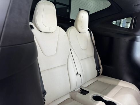 Used 2022 Tesla Model X Plaid AWD/4WD image 29