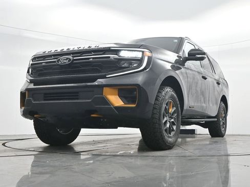 New 2026 Ford Expedition Tremor image 38