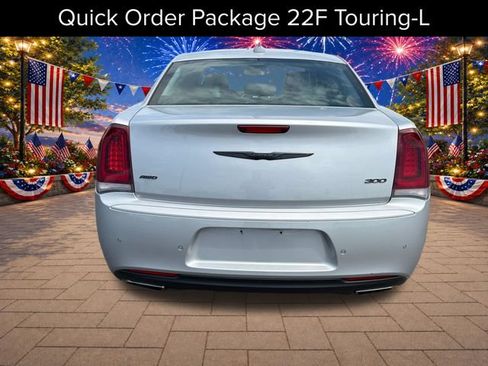 Used 2021 Chrysler 300 Touring L w/ Popular Equipment Group AWD/4WD image 6
