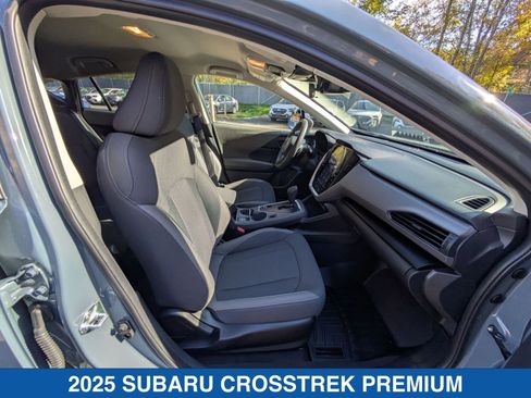 Certified 2025 Subaru Crosstrek 2.0i Premium image 35
