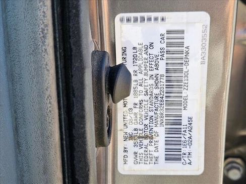 Used 2004 Toyota Corolla LE image 21