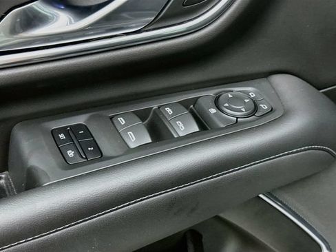 Used 2021 Chevrolet Tahoe LT w/ Rear Media and Nav Package AWD/4WD image 18