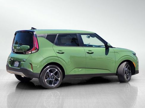 Used 2023 Kia Soul EX FWD image 4
