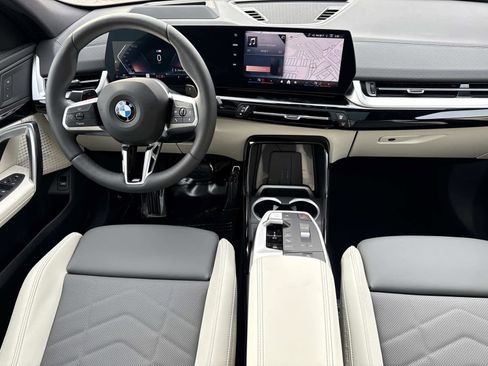 New 2026 BMW X2 xDrive28i w/ Technology Package image 17