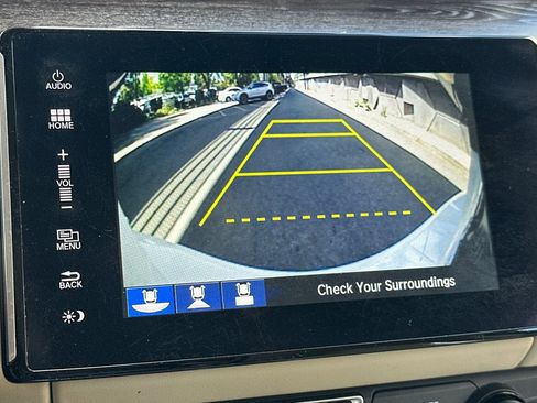 Used 2018 Honda Clarity Plug-In Hybrid image 20
