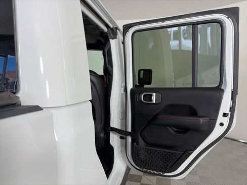 Used 2020 Jeep Gladiator Rubicon w/ Dual Top Group image 29