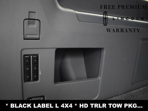 Used 2022 Lincoln Navigator L Black Label image 11