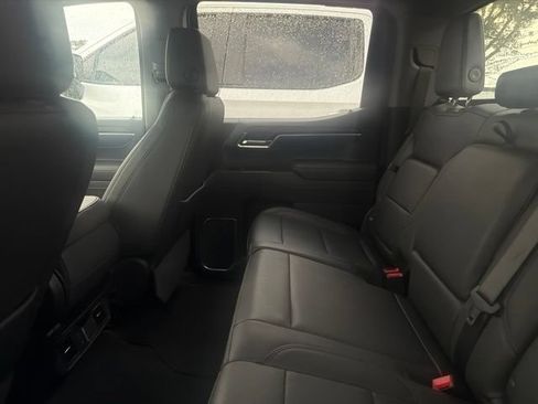 Used 2026 GMC Sierra 1500 SLT RWD image 11