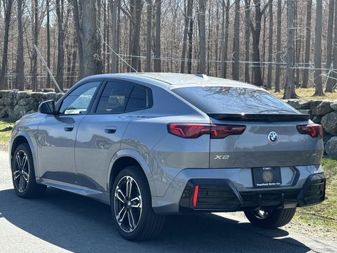 Used 2025 BMW X2 xDrive28i AWD/4WD image 18