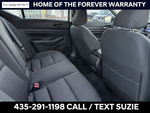 Used 2025 Nissan Altima 2.5 SV image 17