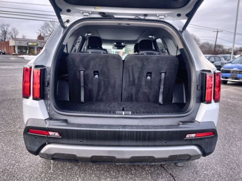 Used 2021 Kia Sorento SX Prestige image 11