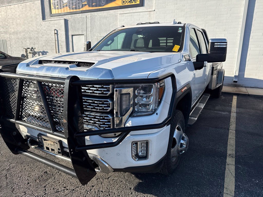 Used 2021 GMC Sierra 3500 Denali w/ Denali Ultimate Package AWD/4WD image 1