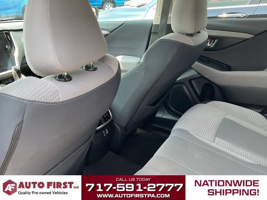 Used 2023 Subaru Outback Premium AWD/4WD image 9