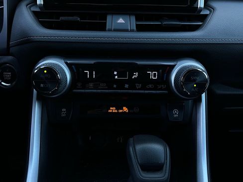 Used 2023 Toyota RAV4 XLE image 28