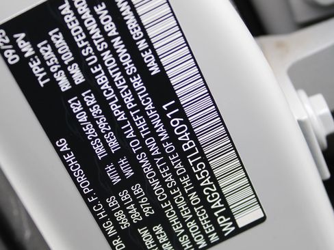 New 2026 Porsche Macan S image 31