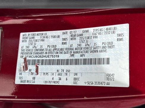 Used 2017 Ford Escape SE image 17