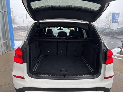 Used 2021 BMW X3 xDrive30i w/ Premium Package image 29