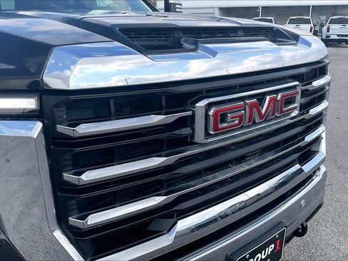 Certified 2024 GMC Sierra 2500 SLT w/ Texas SLT Premium Package image 31