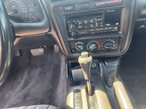 Used 2001 Chevrolet Camaro Z28 w/ Preferred Equipment Group 2 image 32