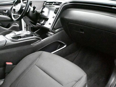 Used 2022 Hyundai Tucson SEL image 17