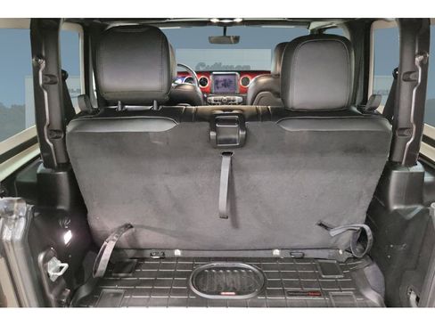 Used 2019 Jeep Wrangler Rubicon image 9