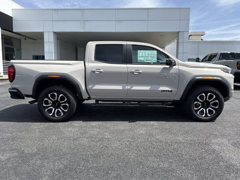 New 2026 GMC Canyon AT4 w/ Technology Plus Package AWD/4WD image 2