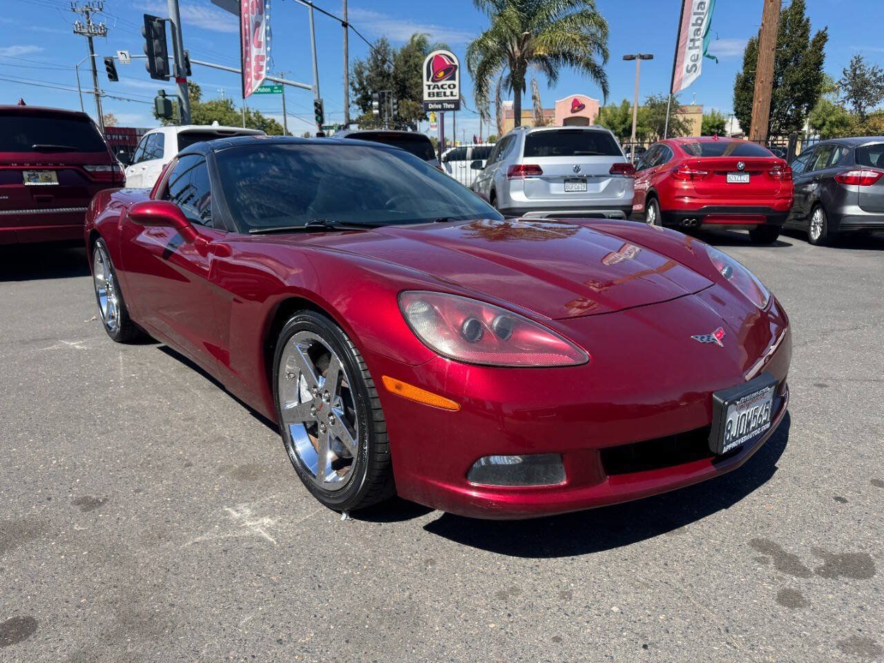 Used 2007 Chevrolet Corvette Coupe w/ Preferred Equipment Group RWD image 2