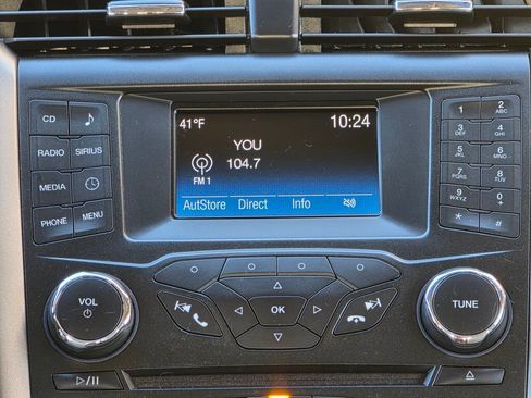 Used 2018 Ford Fusion SE image 14