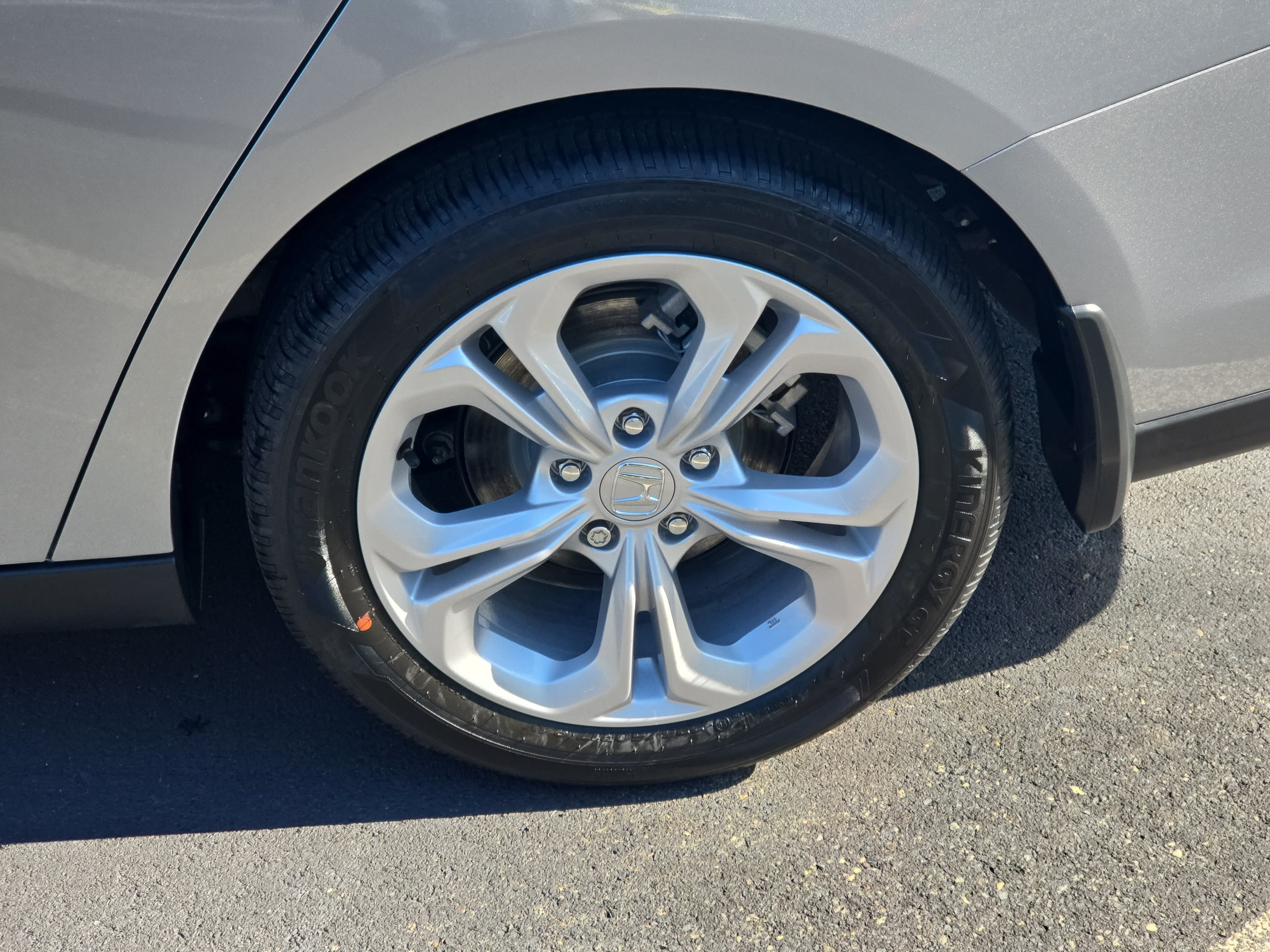 New 2026 Honda Accord LX image 32