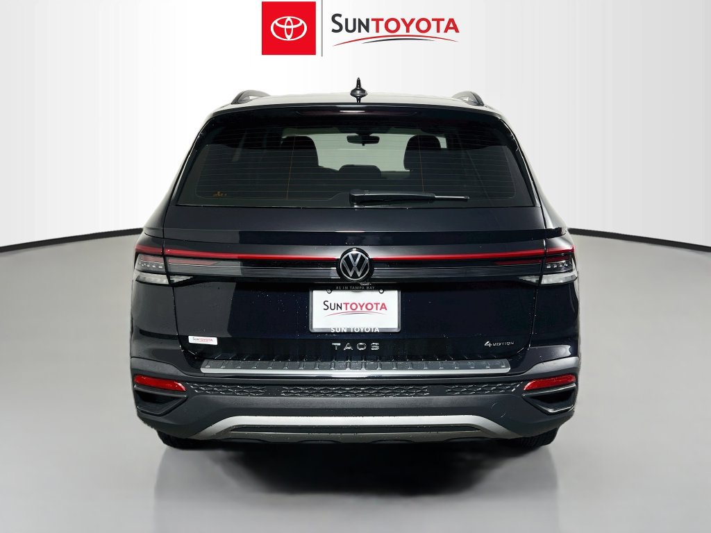 Used 2025 Volkswagen Taos S AWD/4WD image 4