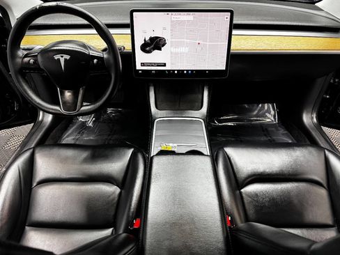 Used 2021 Tesla Model 3 Standard Range Plus image 35