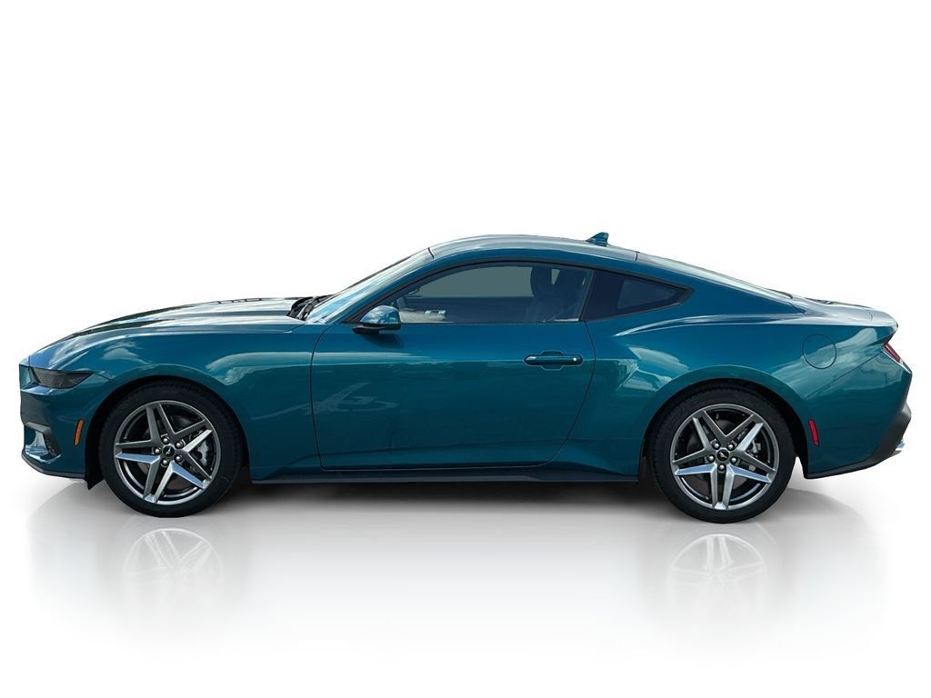 Used 2026 Ford Mustang Coupe RWD image 4