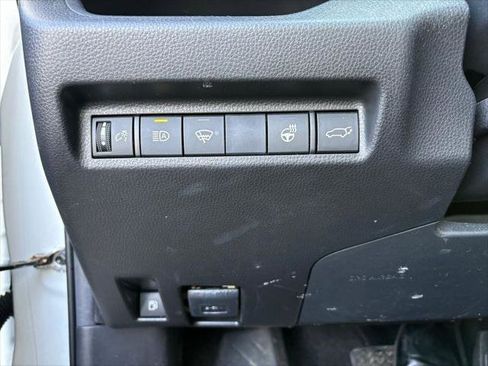 Certified 2021 Toyota RAV4 XLE w/ Convenience Package AWD/4WD image 5