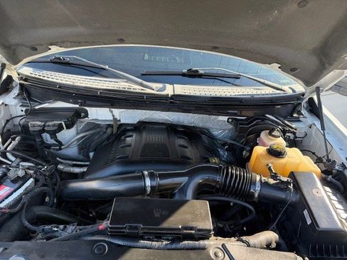 Used 2013 Ford F150 Lariat w/ Mid Equipment Group image 15