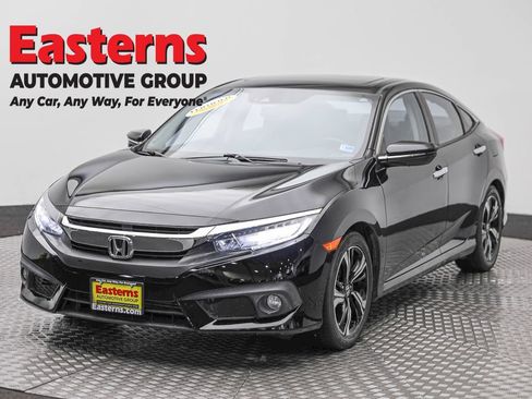 Used 2017 Honda Civic Touring image 1