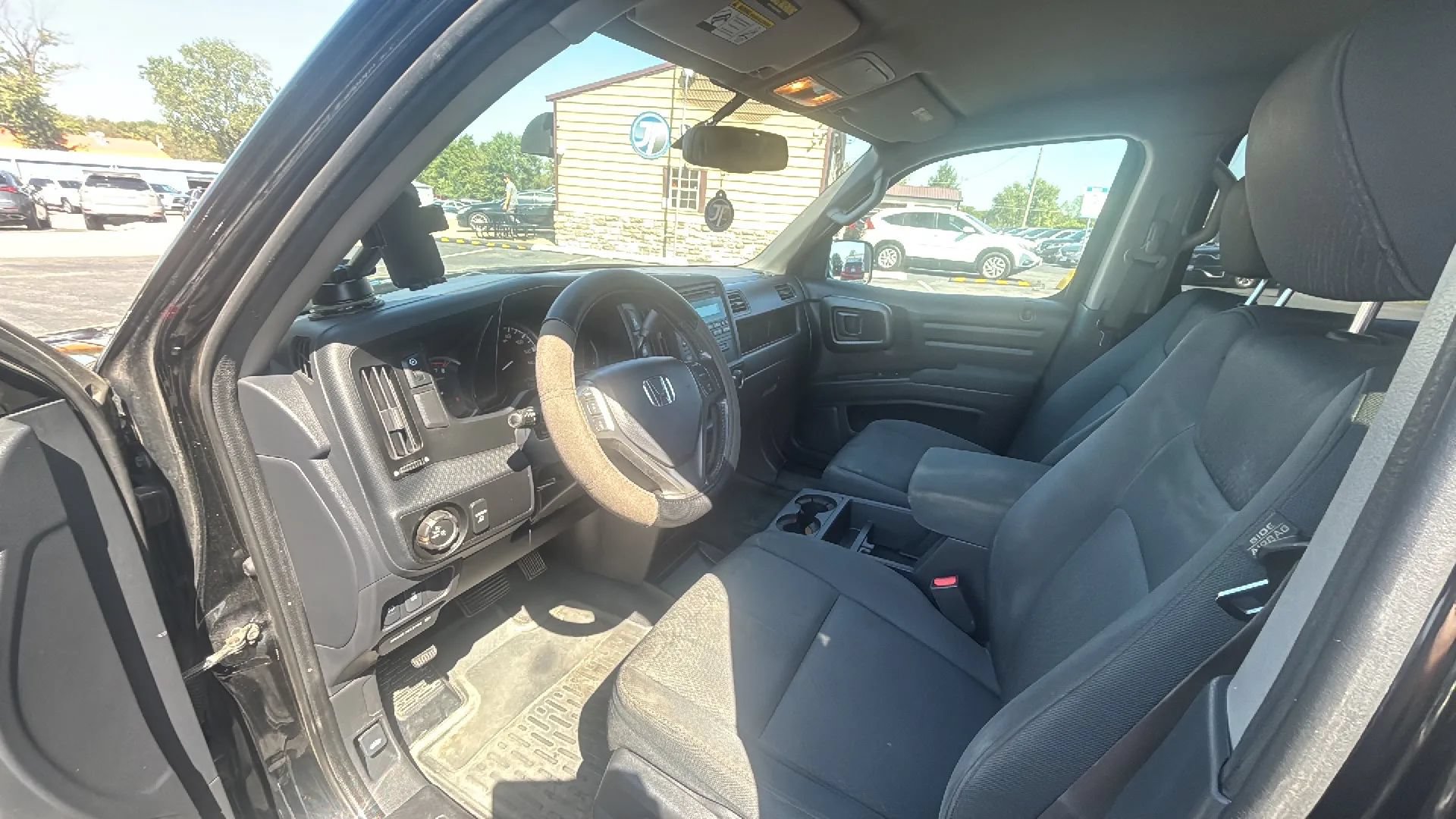 Used 2014 Honda Ridgeline Sport image 2