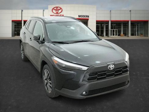 New 2026 Toyota Corolla Cross XLE image 32