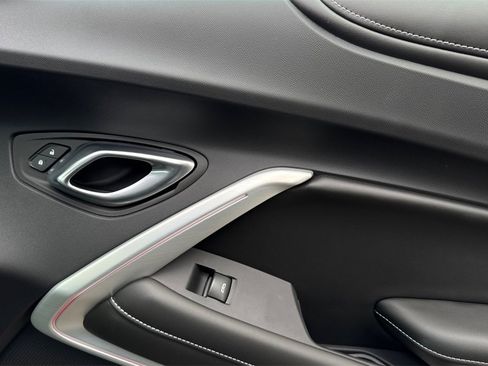 Certified 2023 Chevrolet Camaro SS image 18