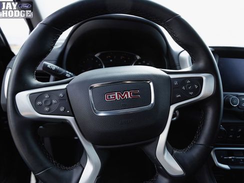 Used 2024 GMC Terrain SLT image 42