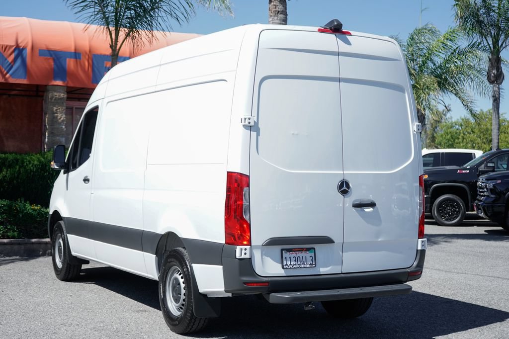 Used 2020 Mercedes-Benz Sprinter 1500 image 6
