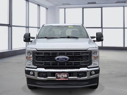 Used 2024 Ford F250 XL w/ XL Chrome Package AWD/4WD image 2