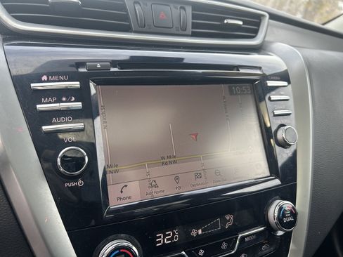 Used 2020 Nissan Murano SL image 15