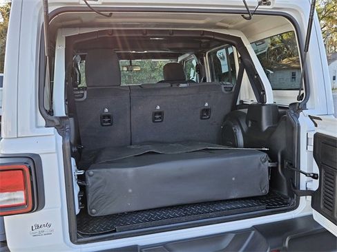 Used 2023 Jeep Wrangler Unlimited Sport image 6