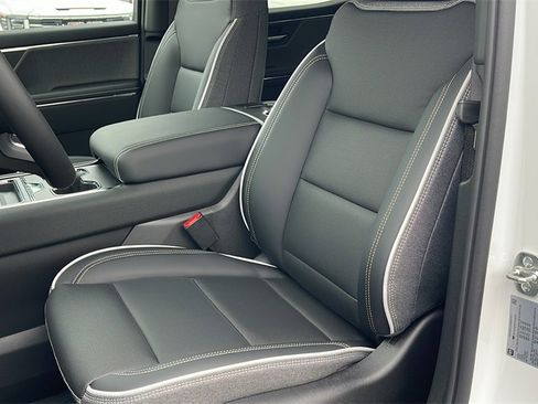 New 2026 GMC Sierra EV Elevation image 10